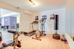 House (5 Bedrooms) | Interior - Spacious Family Home Near Atlanta! (Fairburn)