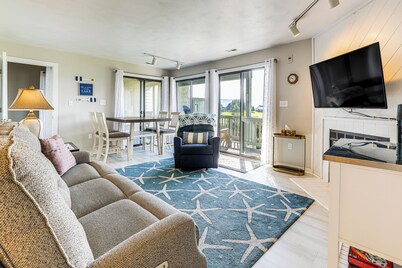 Bernard's Landing Condo - Includes Linens!