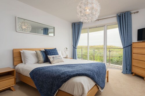 Host Stay Sunset