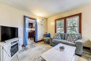 Télévision, cheminée