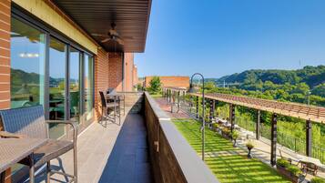 Tempat makan outdoor