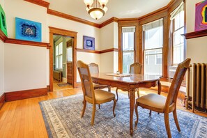 House (2 Bedrooms) | Interior - Walk to Selby Ave! Historic Cathedral Hill Unit (St. Paul)
