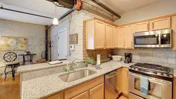 Microwave, oven, stovetop, dishwasher