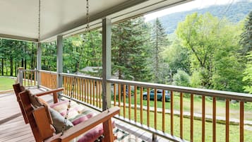 Cottage (2 Bedrooms) | Interior