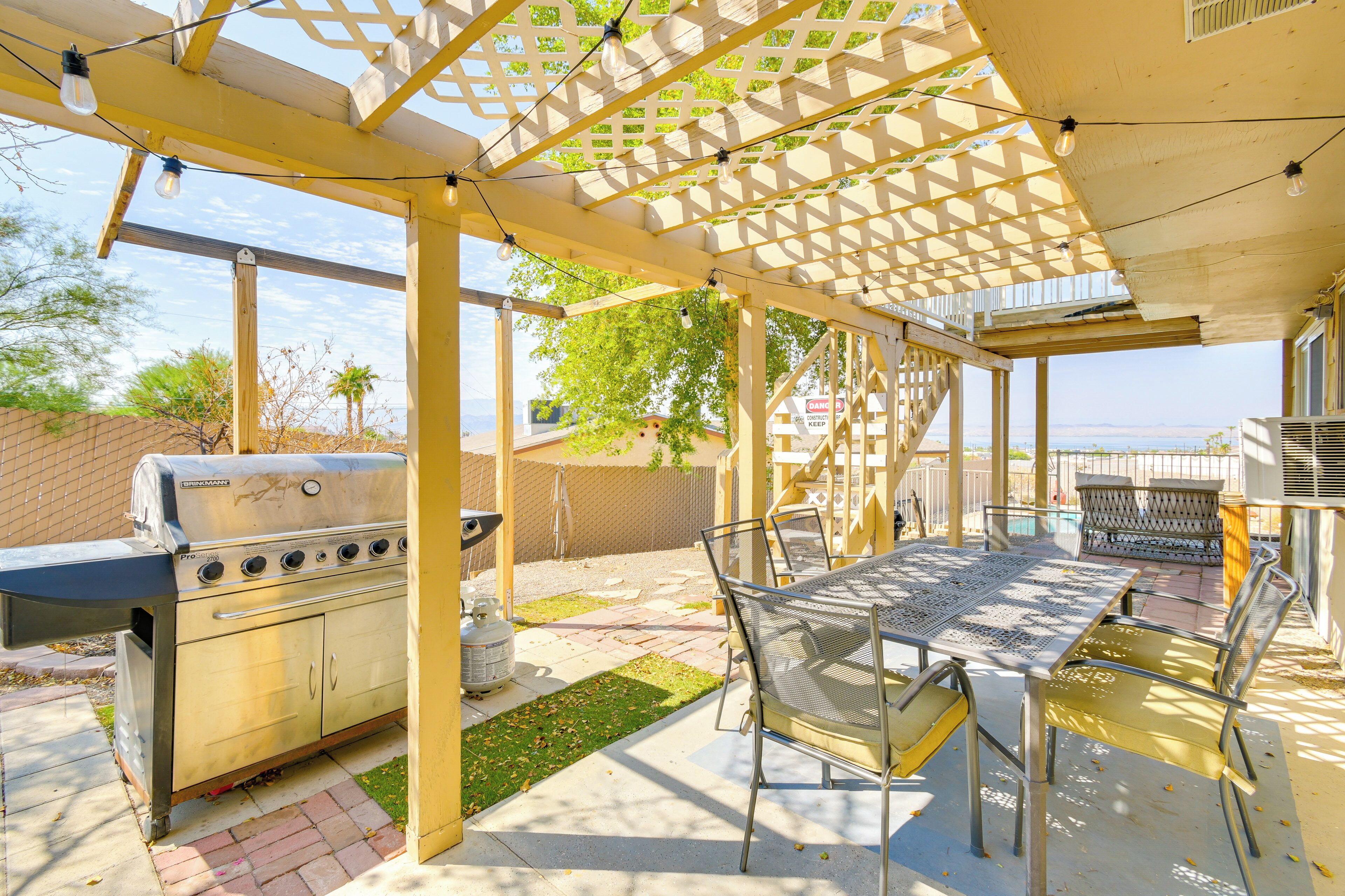 House (5 Bedrooms) | Interior