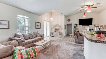 Rumah (2 Bedrooms) | Interior