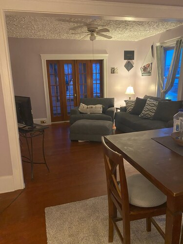 A 2-bedroom apartment with WiFi and AC in a safe and kid friendly neighborhood