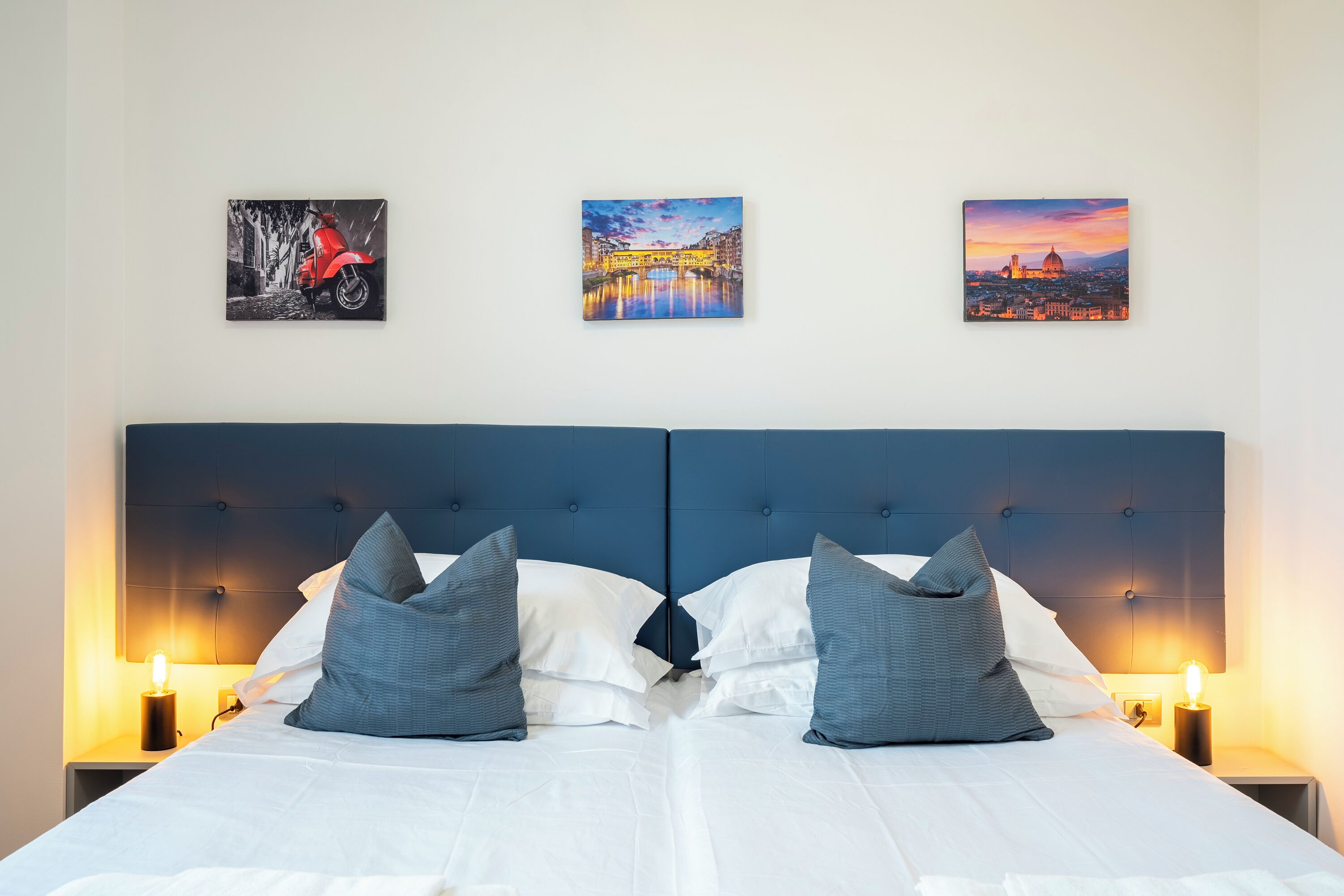 3 habitaciones, tabla de planchar con plancha, wifi y ropa de cama 