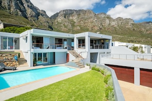 Villa | 3 Schlafzimmer, Schreibtisch, Internetzugang