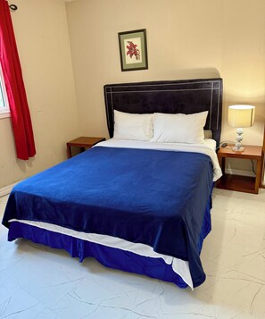 1 bedroom, WiFi, bed sheets