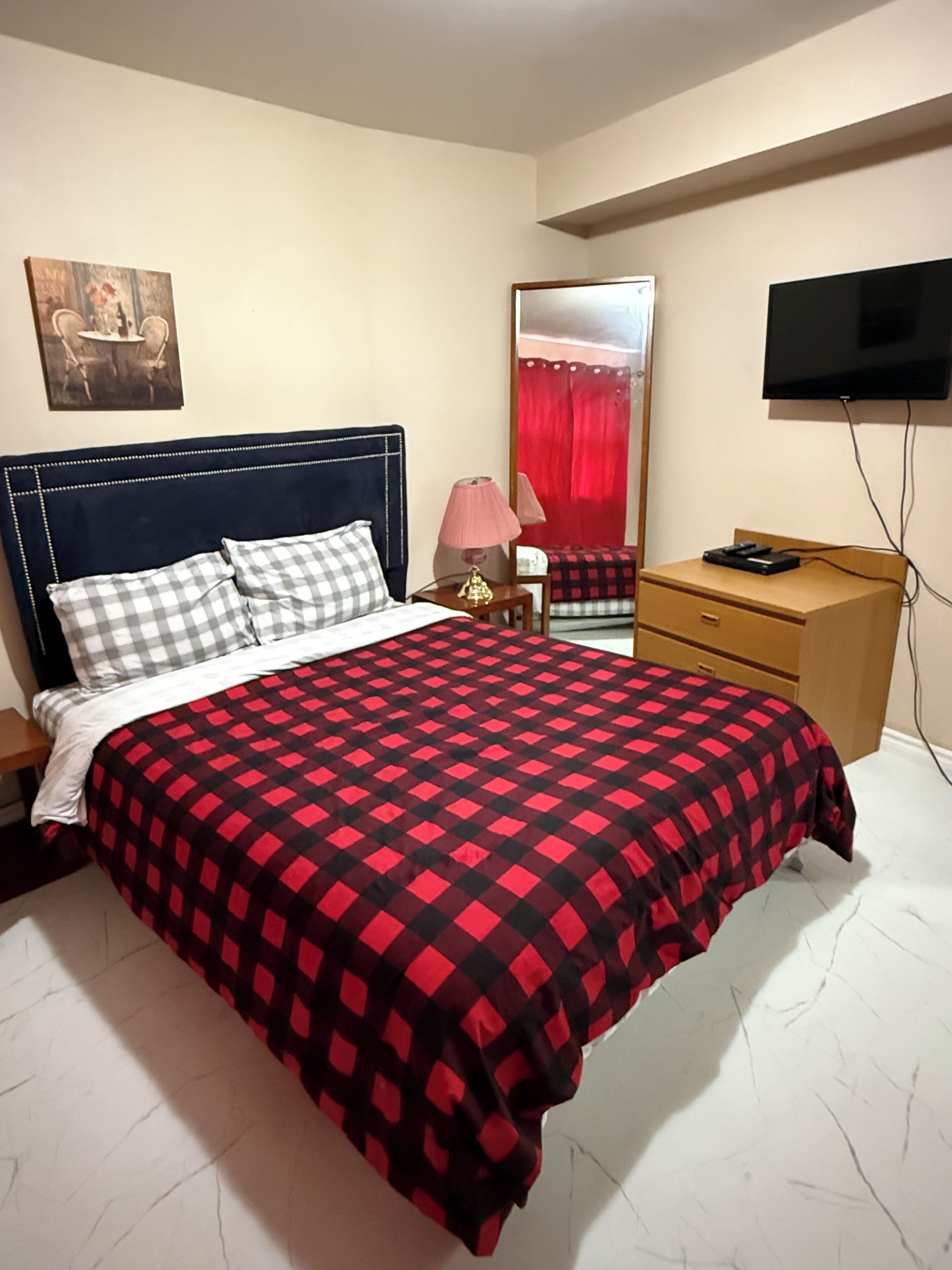 1 bedroom, WiFi, bed sheets