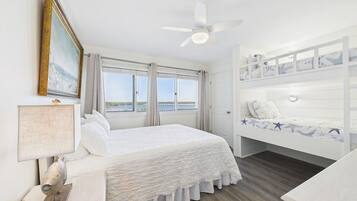 2 bedrooms, free WiFi, bed sheets, wheelchair access