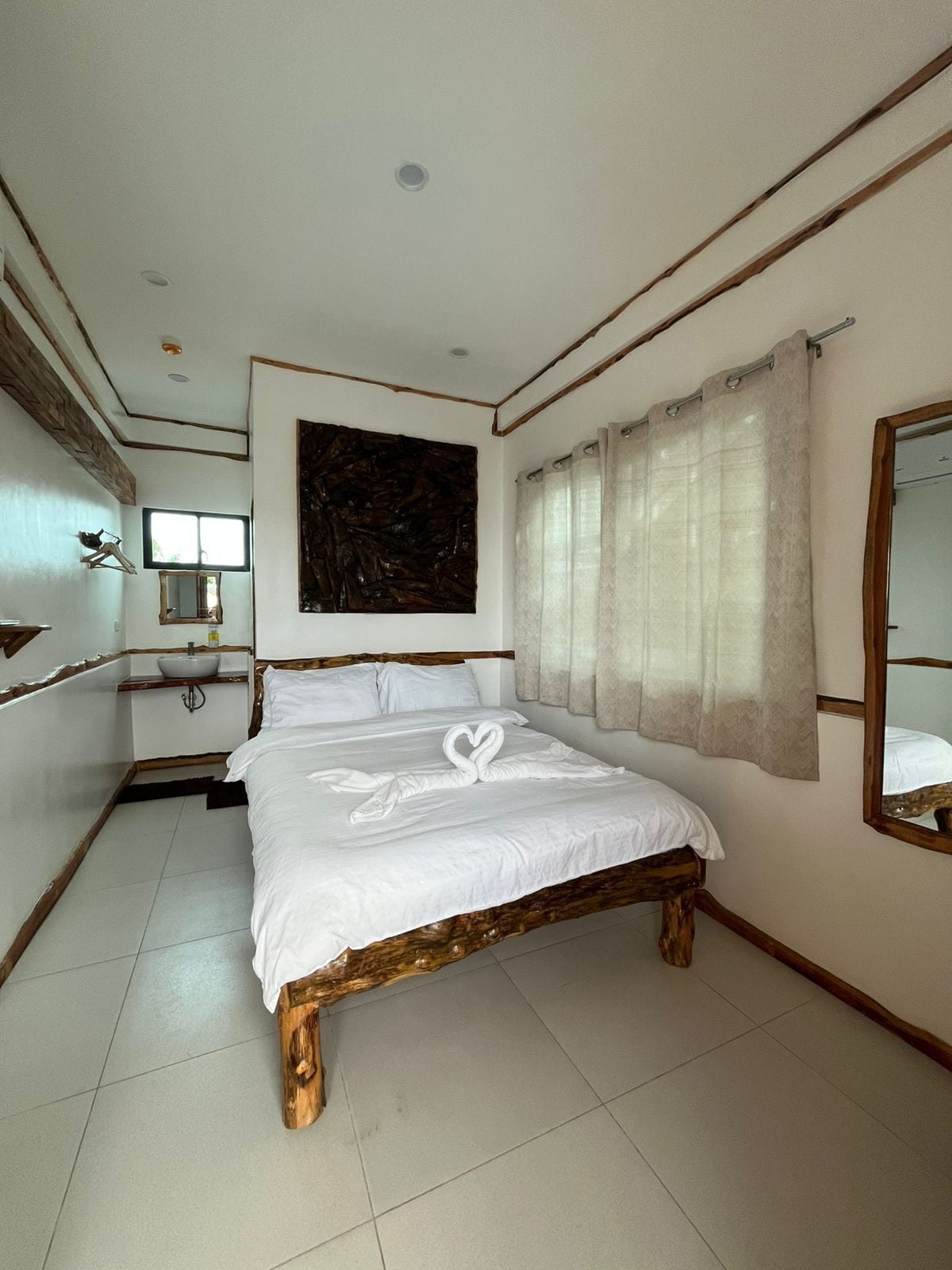 Double Room | Free WiFi, bed sheets