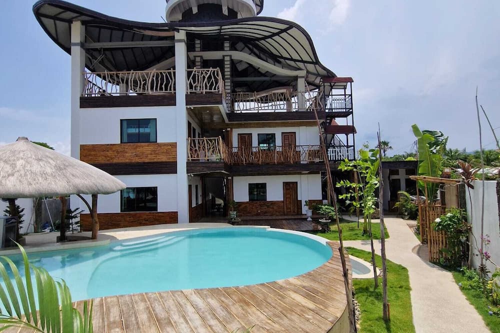 The Hat Trick Hostel