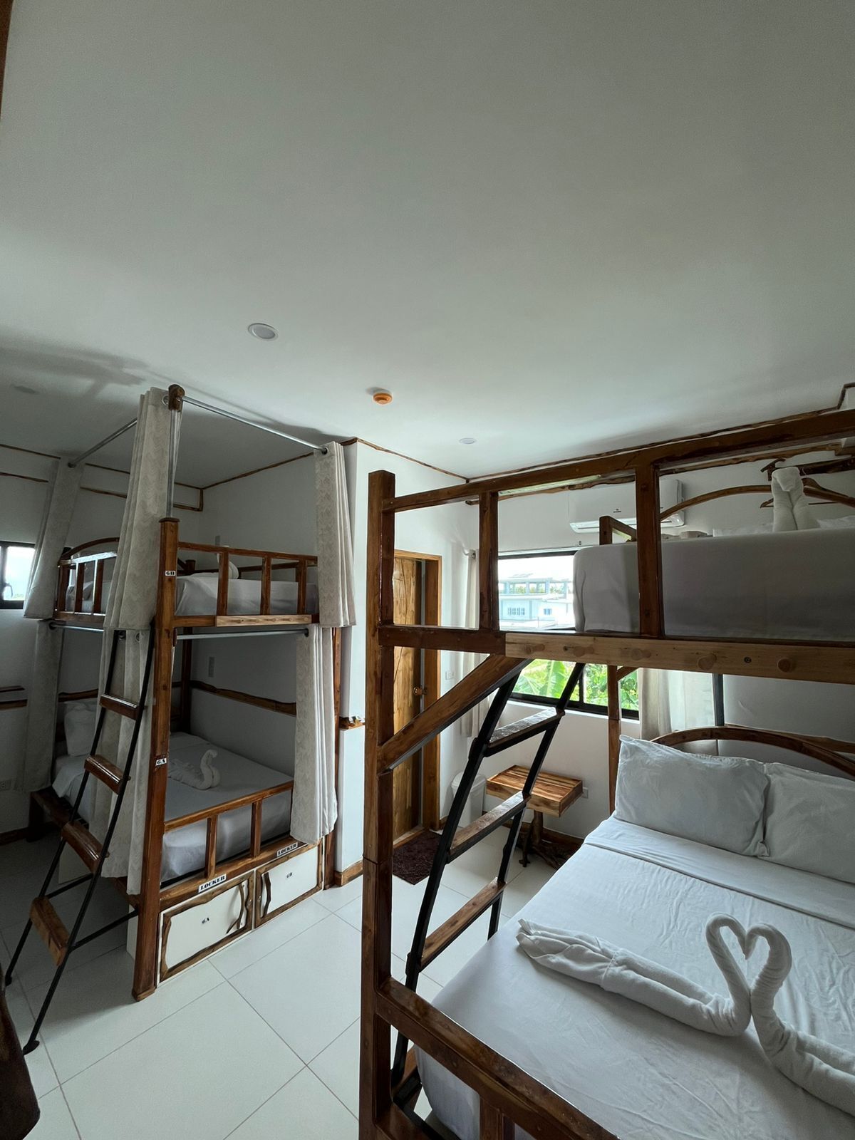 Rum - utsikt mot bergen | Gratis wi-fi och sängkläder