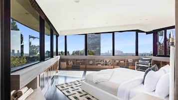 4 chambres, fer et planche Ă repasser, Wi-Fi, draps fournis