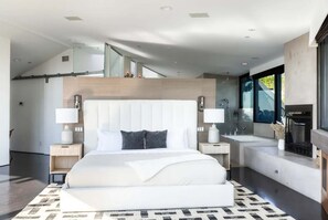 4 makuuhuonetta, silitysrauta/-lauta, Wi-Fi, vuodevaatteet