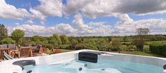 Country house with spa, private tennis, exceptional views - L'Étrier Normand