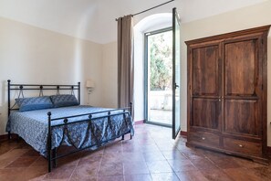 1 camera, Wi-Fi gratuito, lenzuola