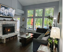 TV connectée, cheminée