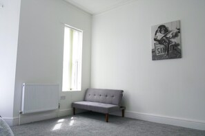 Interior - Cosy & Modern 1 Bed Studio (Royal Leamington Spa)