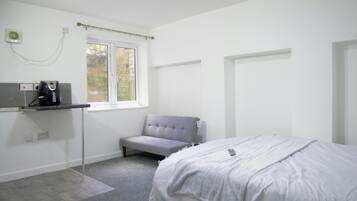 Studio | Wi-fi percuma, cadar katil