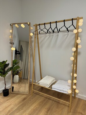 Interior - FILIN HOME with KING SIZE BED in the center of Chisinau (Chisinau)