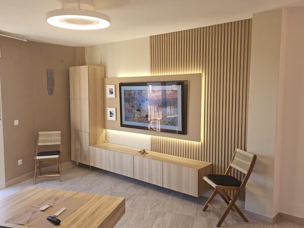 Interior - Symphony Sunrise, sea views (Torremolinos)