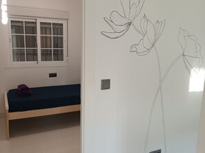 2 soverom, wi-fi (inkludert) og sengetøy