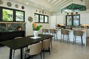 تناول الطعام