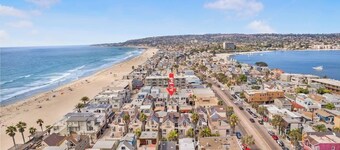 Beachside Studio Steps to Sand + Free Parking!