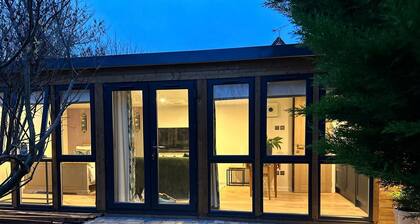 Apple-tree lodge in secure gated garden