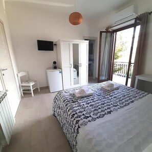 Double or Twin Room, Sea View