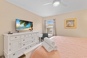 2 bedrooms, iron/ironing board, travel cot, free WiFi