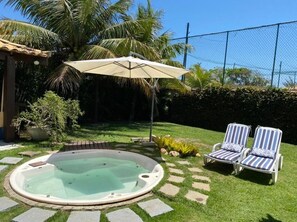 مغطس سبا خارجي