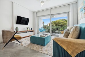 Smart TV - Indigo Apartment By Mi Casa (Funchal)