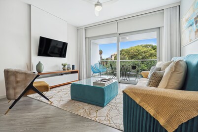 Indigo Apartment By Mi Casa