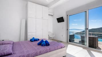 2 bedrooms, WiFi, bed sheets