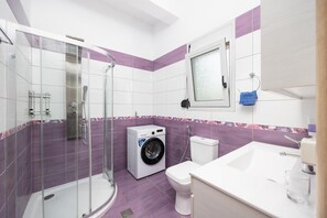 Bathroom - Villa Sapfo - Two Bedroom Villa, Sleeps 4 (Lefkada)