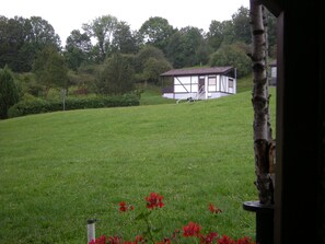 Exterior - Bungalow47 basement. 4 beds, barbecue area, near the lake! (Dipperz)