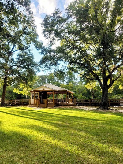 No Wake Zone-4-bedroom house-Edisto River-Dock & Boat Landing