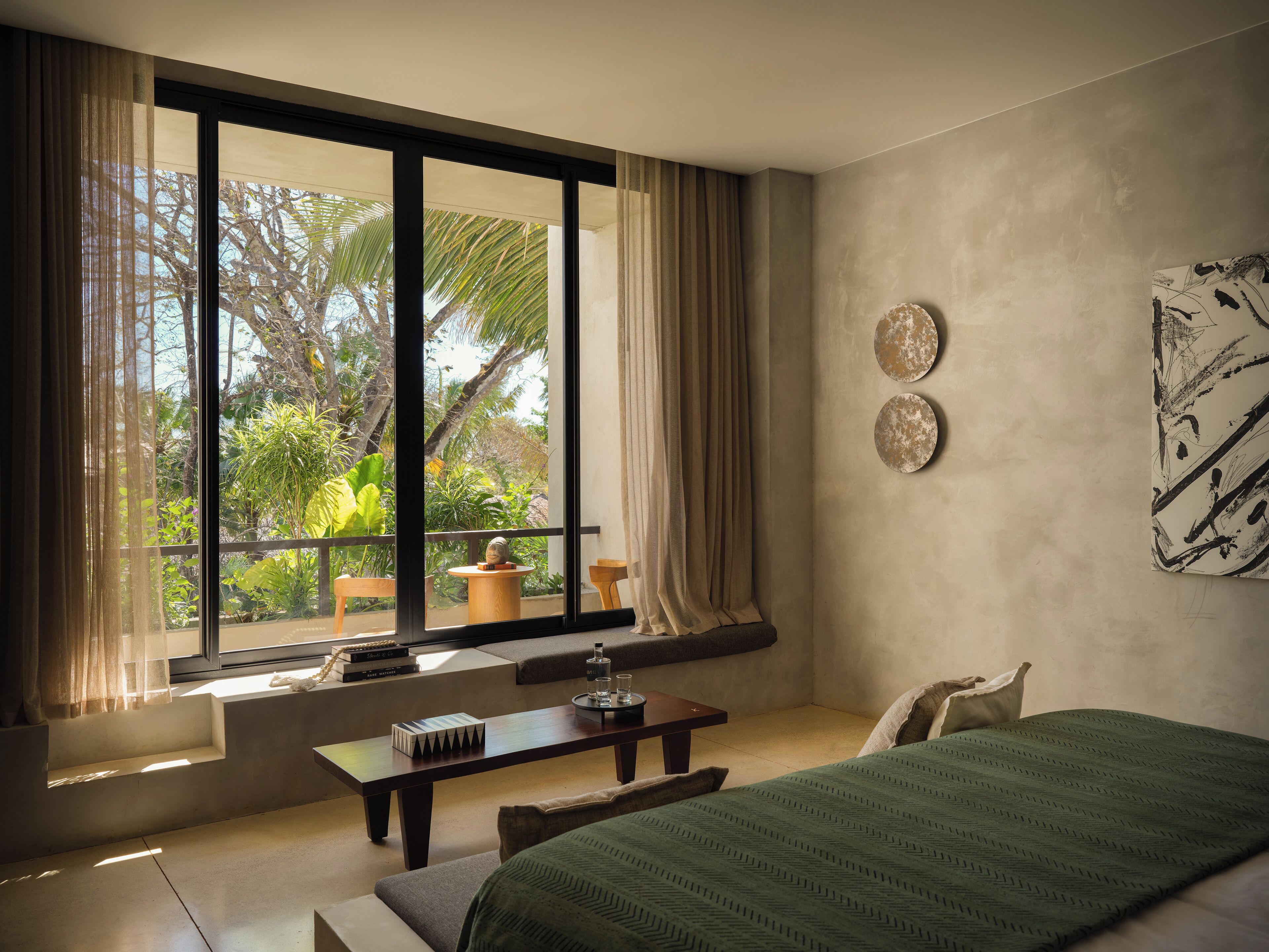 Canopy Suite + Private Balcony | Ropa de cama de alta calidad, camas Tempur-Pedic y minibar 