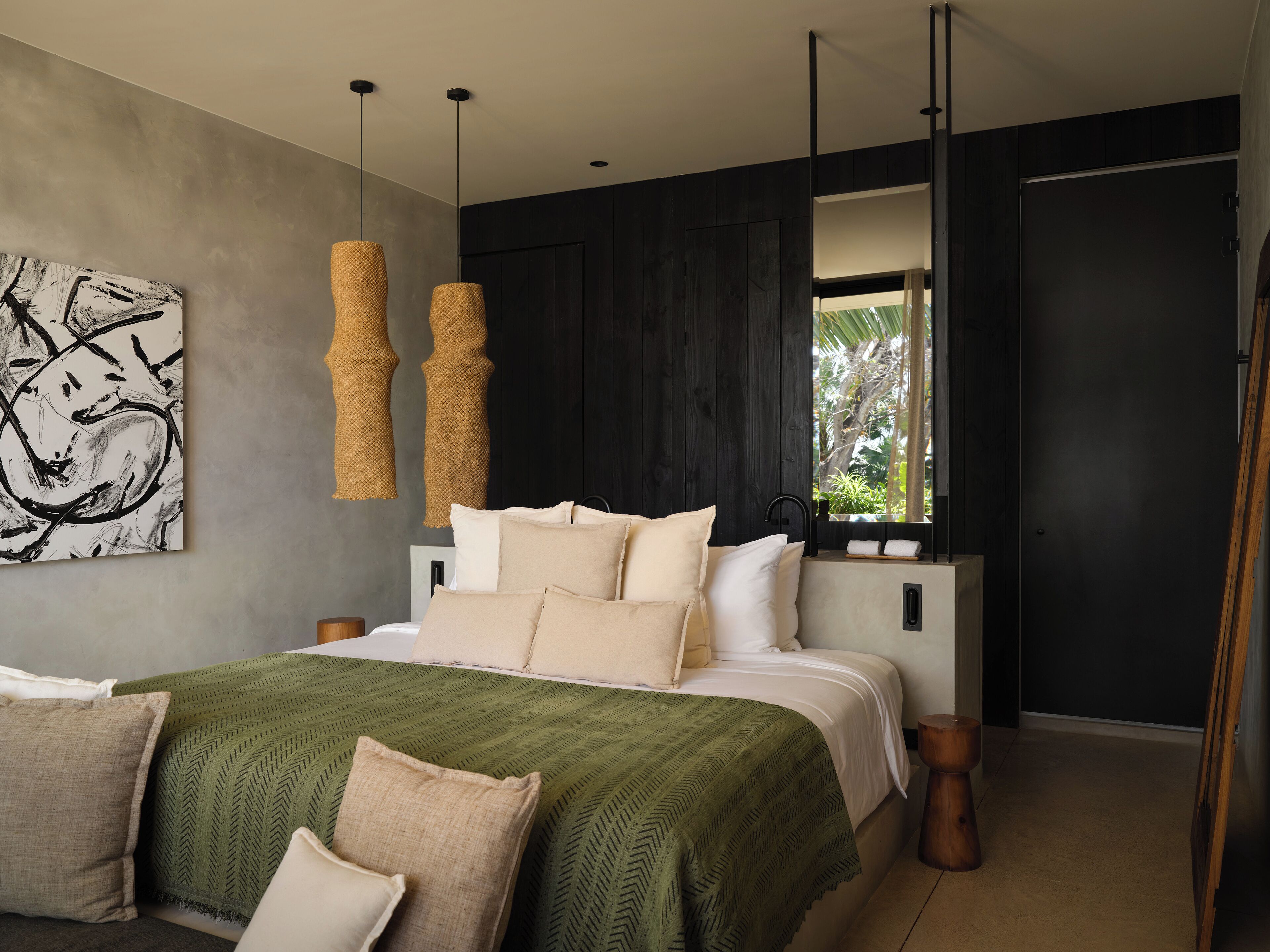 Canopy Suite + Private Balcony | Literie de qualité supérieure, matelas Tempur-Pedic, minibar