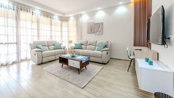 Familie appartement, balkon, uitzicht op golfbaan | Gratis wifi