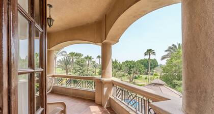 Amazing Golf View Apartments