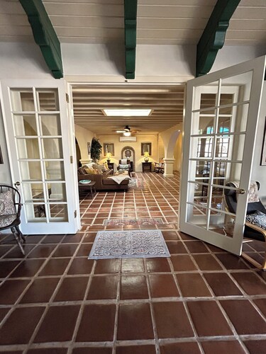 BIG ONE OF A KIND EUROPEAN SPANISH MEXICAN HACIENDA HOUSE W/ POOL ARTSY VINTAGE