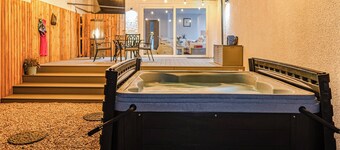 2 bedroom accommodation in Carnoustie