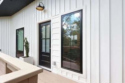 The Artisan - An Atelier in Nature's Canopy