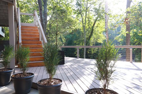 The Artisan - An Atelier in Nature's Canopy