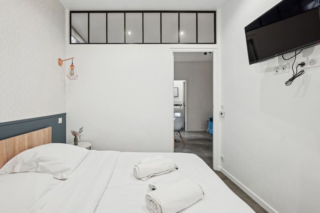 2 bedrooms, desk, iron/ironing board, free WiFi